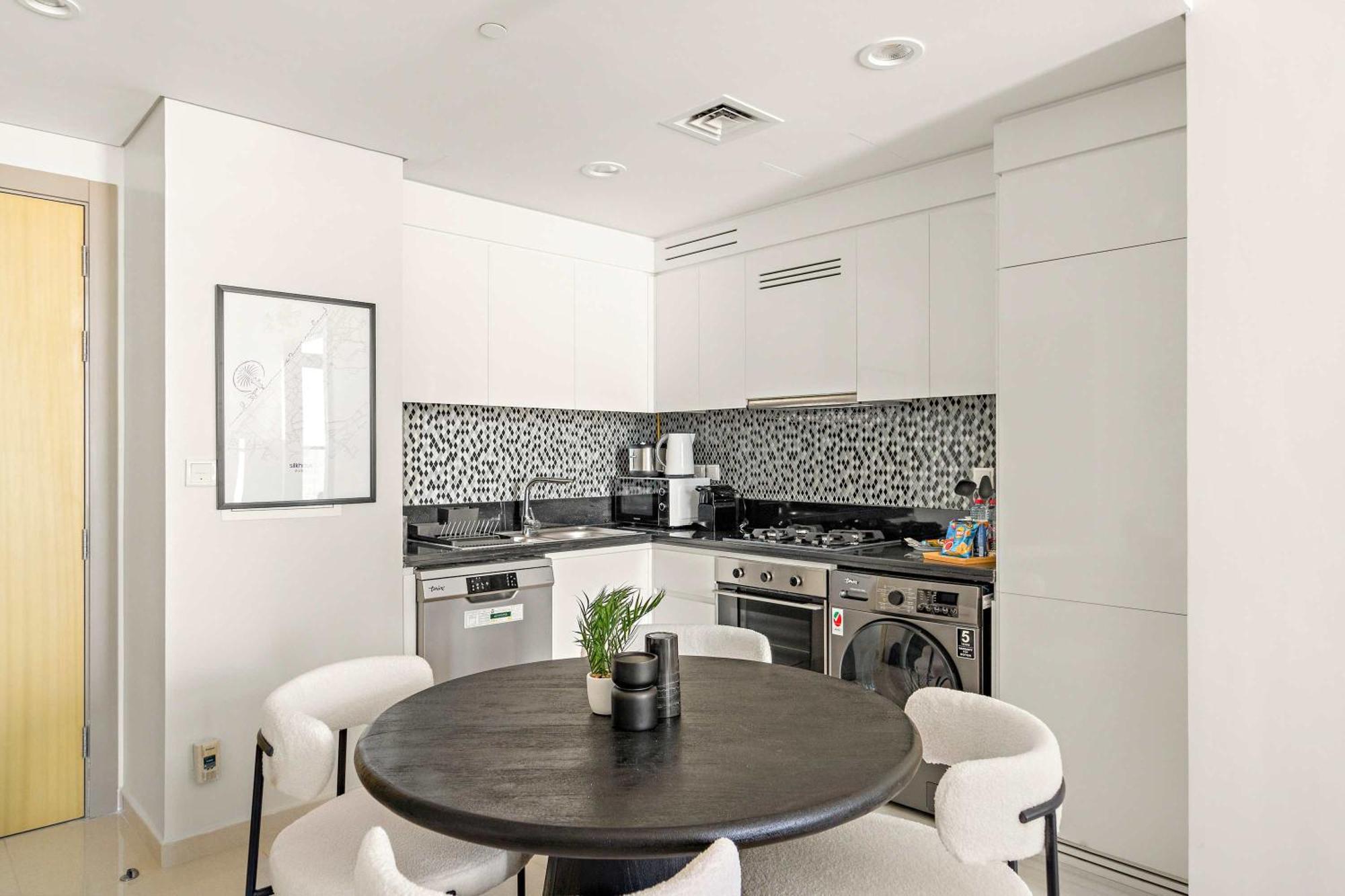 Apartment Silkhaus Luxury 2bdr At Aykon In Business Bay *